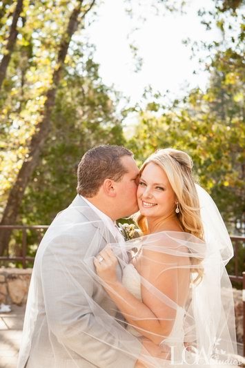 Marcus and Holly real wedding - loa photography