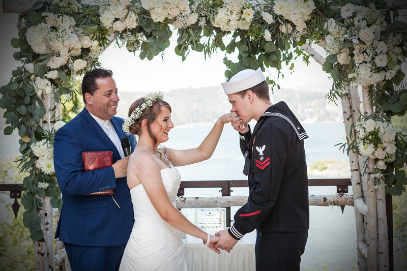 Jessica & Joshua celebrated their wedding day in June at the beginning of the summer up at the Lake Arrowhead Resort and Spa in San Bernardino County. Beautiful photography was provided by the team at Love One Another Photography who specializes in these outdoor Lake Arrowhead weddings.